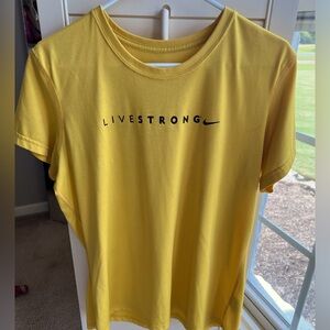 Nike LiveStrong Dri Fit | XL top